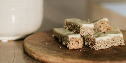 Jednoduchý a&nbsp;rýchly recept na&nbsp;energetické tyčinky FlapJack